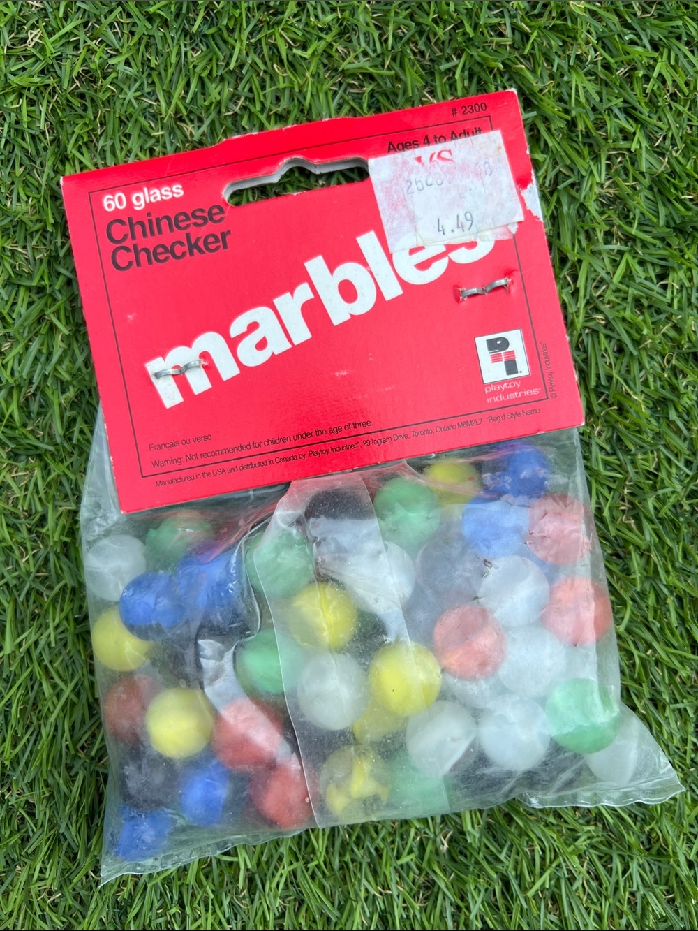 VINTAGE BAG OF glass cat’s eye MARBLES! Playtoy Industries #2300 1970’s games